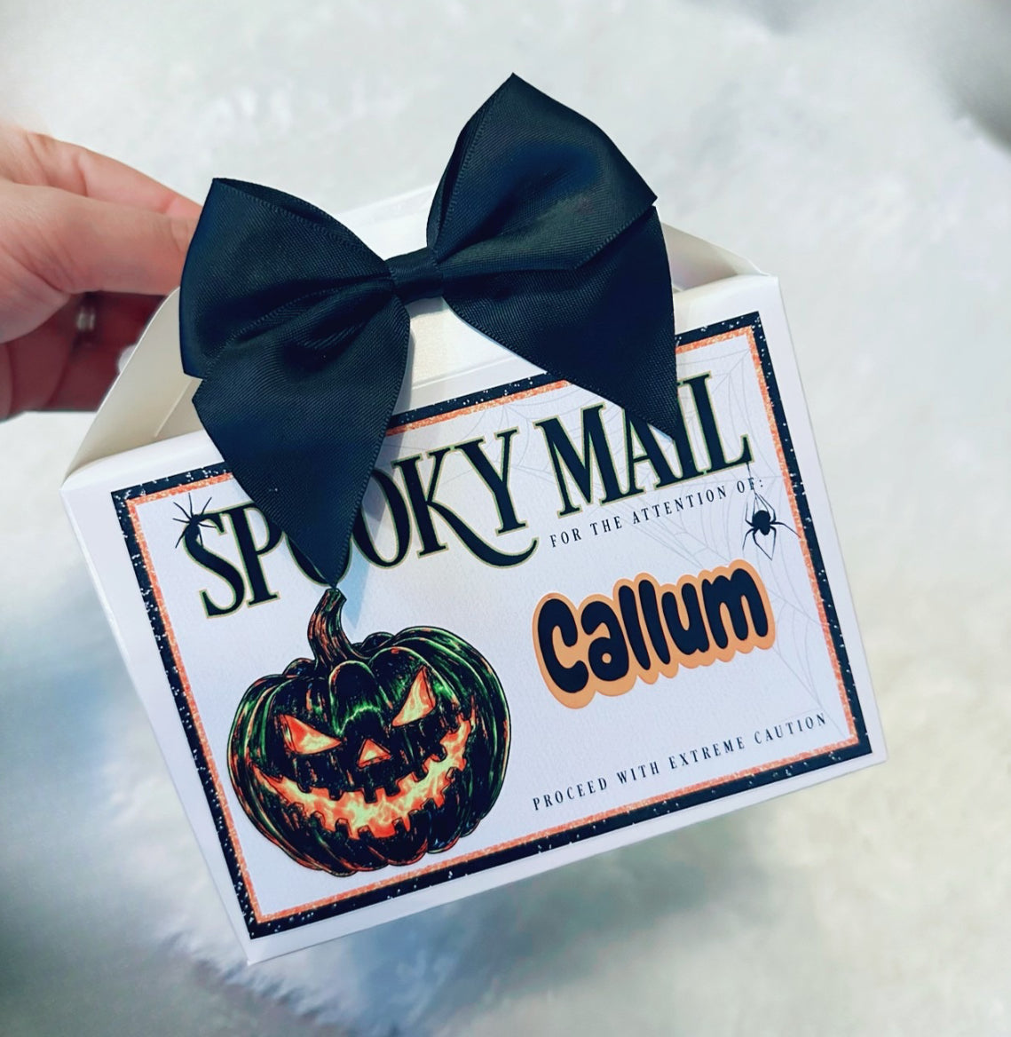SPOOKY MAIL TREAT BOX